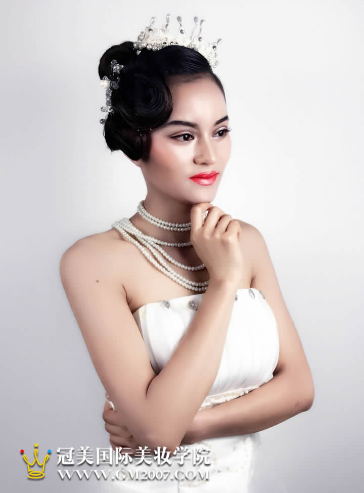 婚纱新娘妆